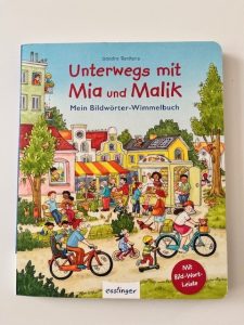 Unterwegs mit Mia und Malik Wimmelbuch
