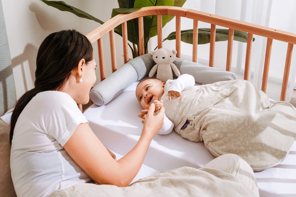 Träumeland Baby in Beistellbett